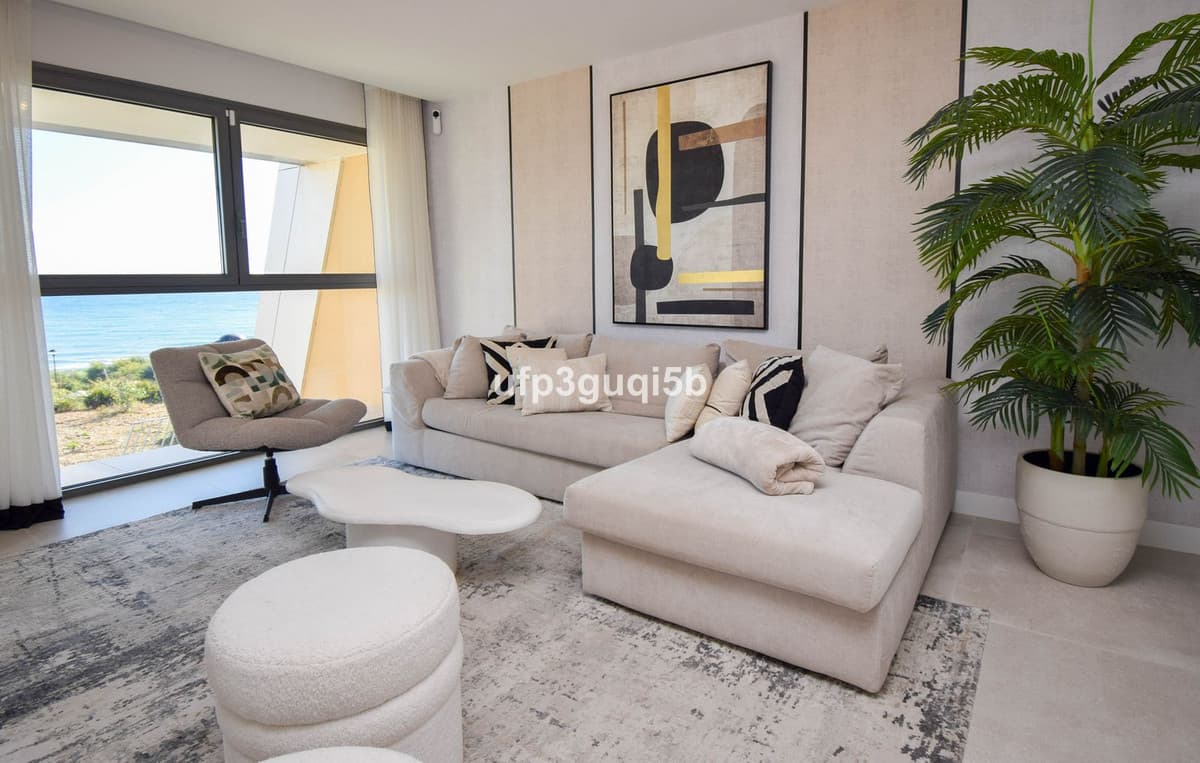 Semi-Detached House in Mijas Costa — photo 2 of 10