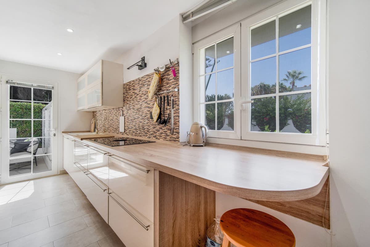 Townhouse in The Golden Mile — photo 5 of 10
