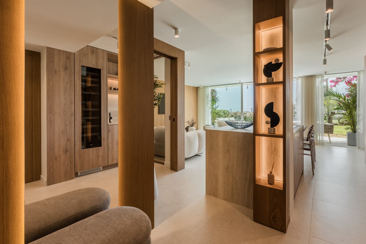 Ground Floor Apartment in Aloha — photo 3 of 10