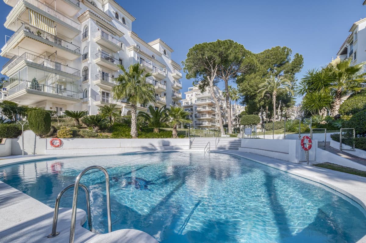 Ground Floor Apartment in Puerto Banús — photo 2 of 10
