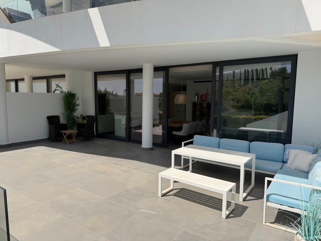 Ground Floor Apartment in Higueron — photo 7 of 10