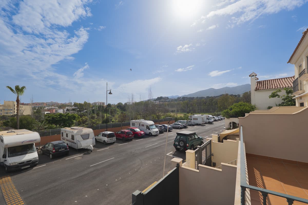 Townhouse in Torremolinos — photo 4 of 10
