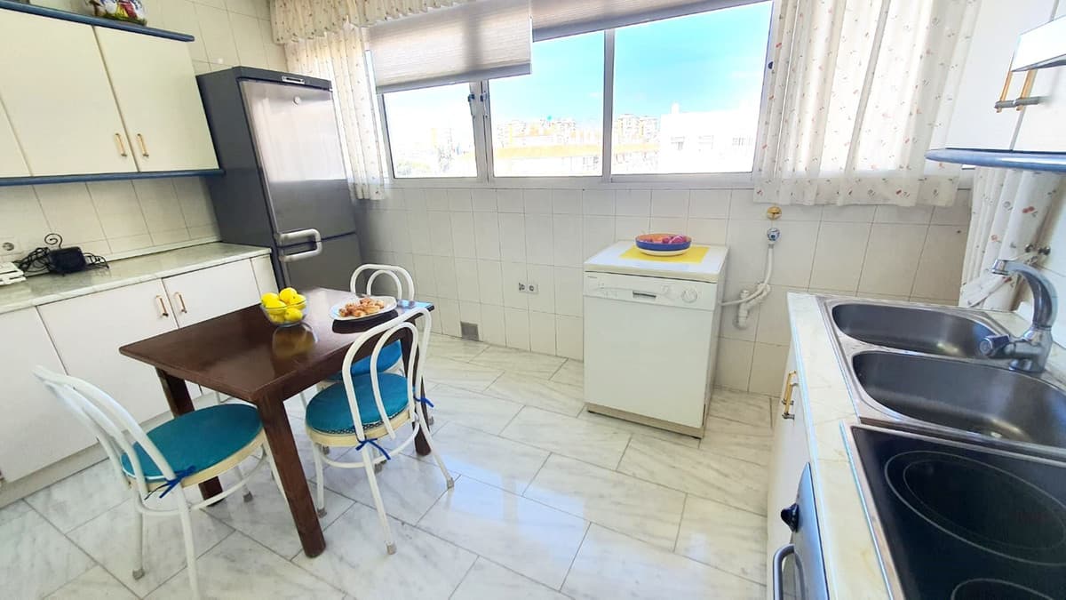Top Floor Apartment in Fuengirola — photo 7 of 10