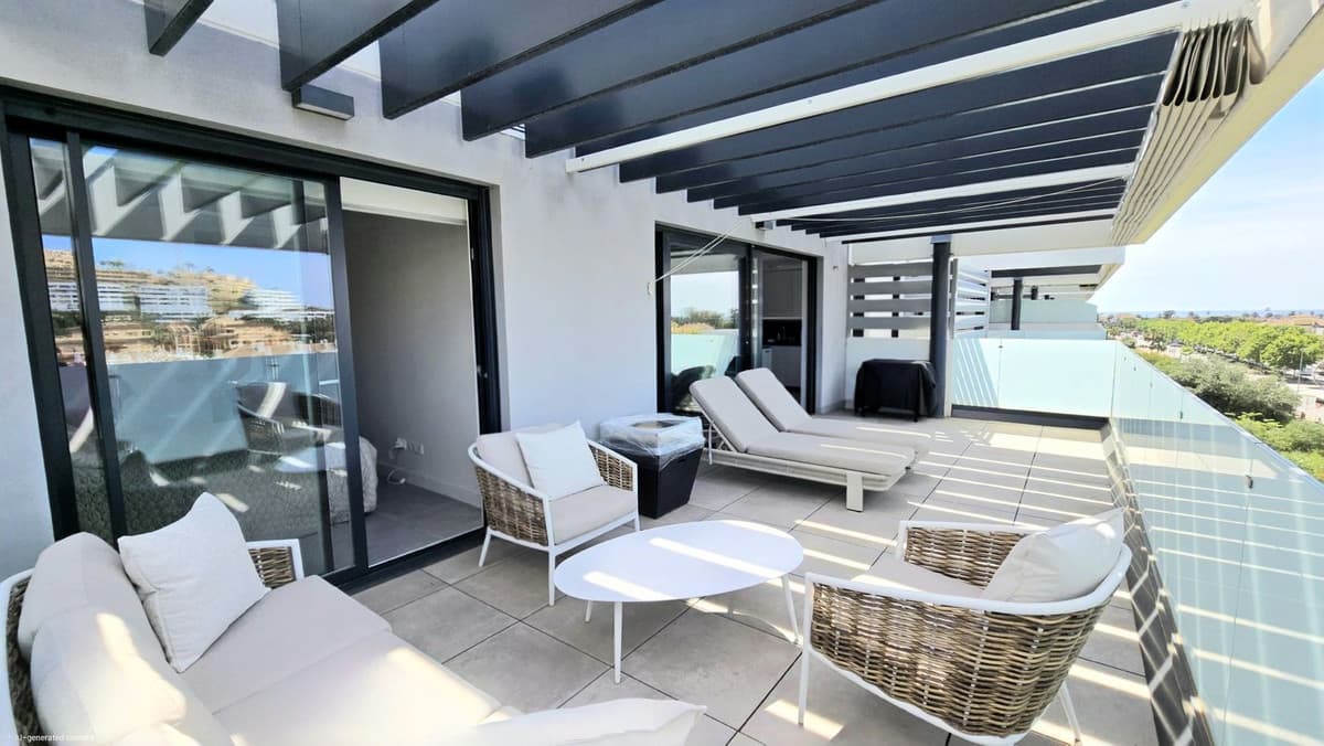 Middle Floor Apartment in La Cala de Mijas — photo 3 of 10