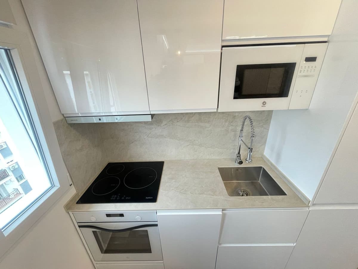 Top Floor Apartment in Estepona — photo 6 of 10