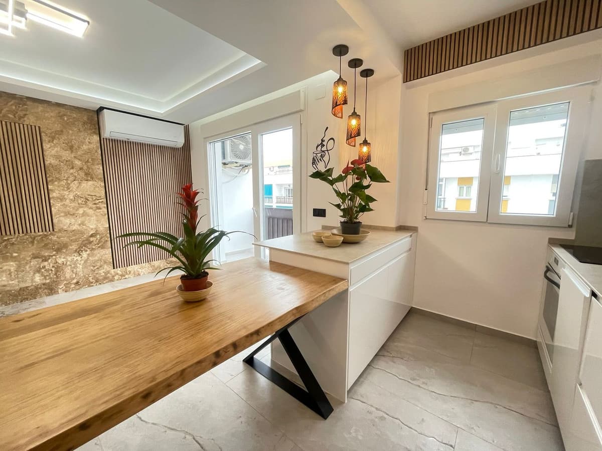 Top Floor Apartment in Estepona — photo 7 of 10