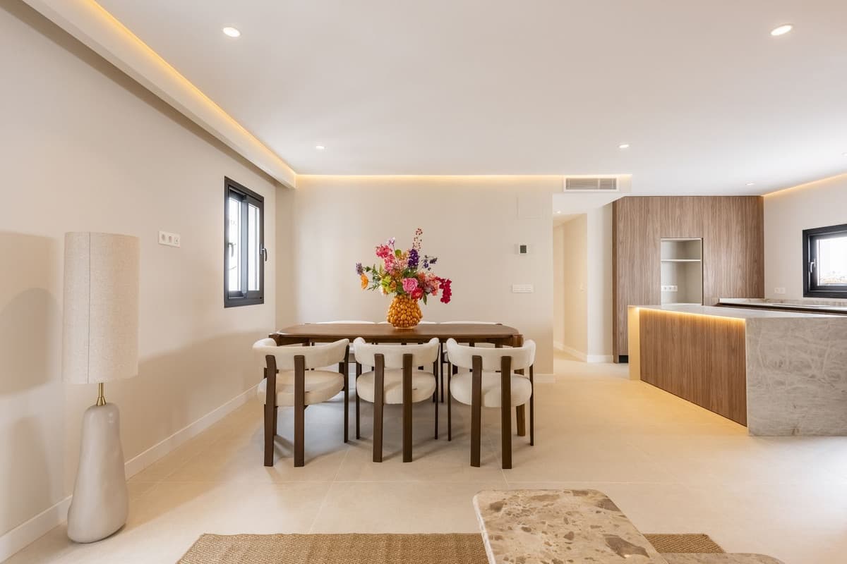 Top Floor Apartment in Estepona — photo 2 of 10