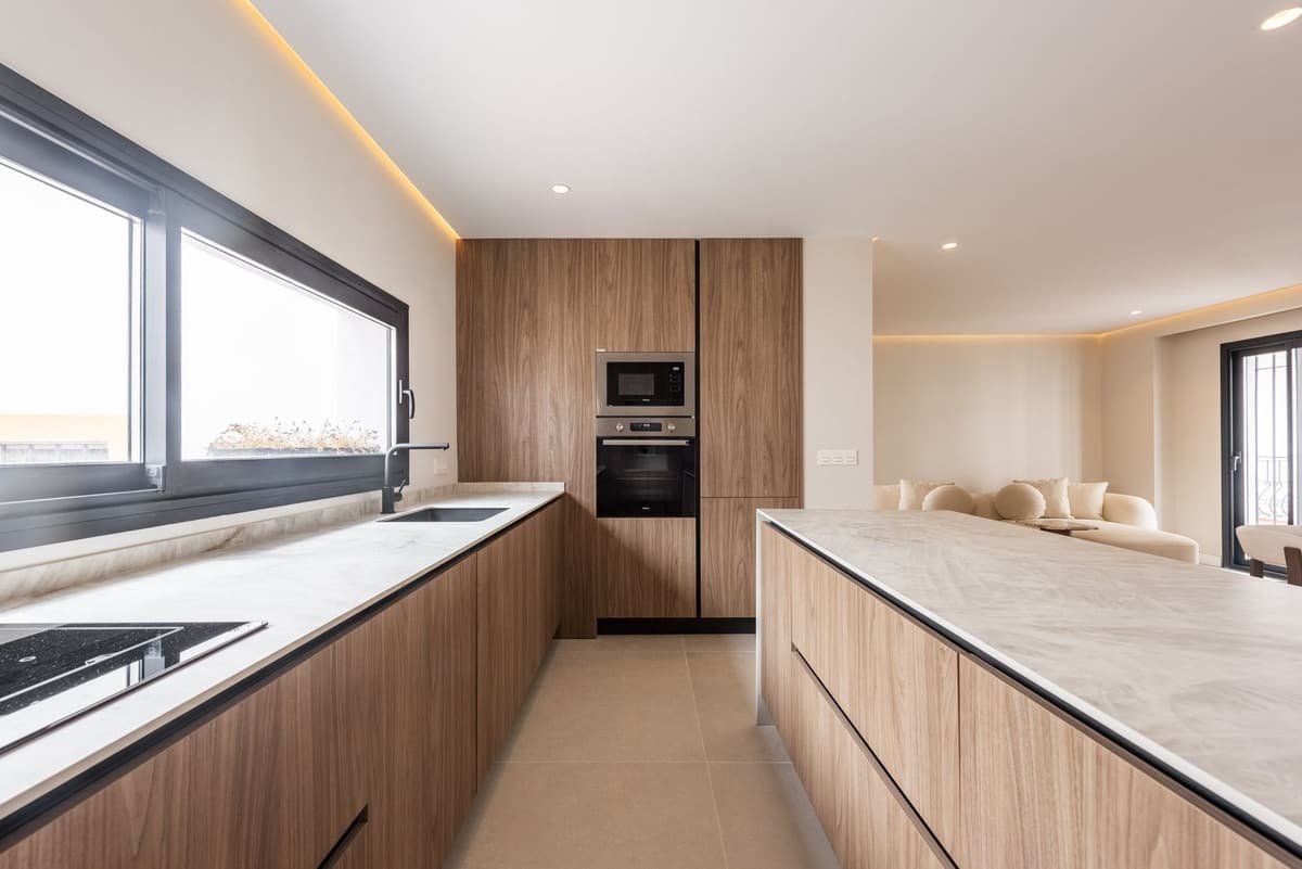 Top Floor Apartment in Estepona — photo 5 of 10