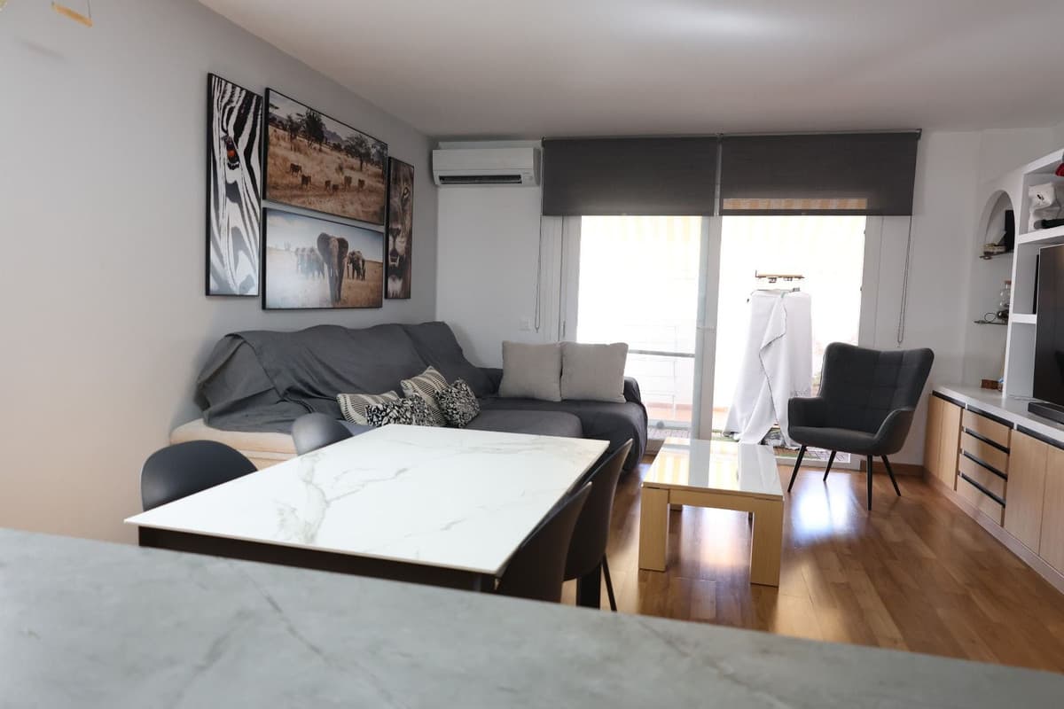 Top Floor Apartment in Calahonda — photo 8 of 10