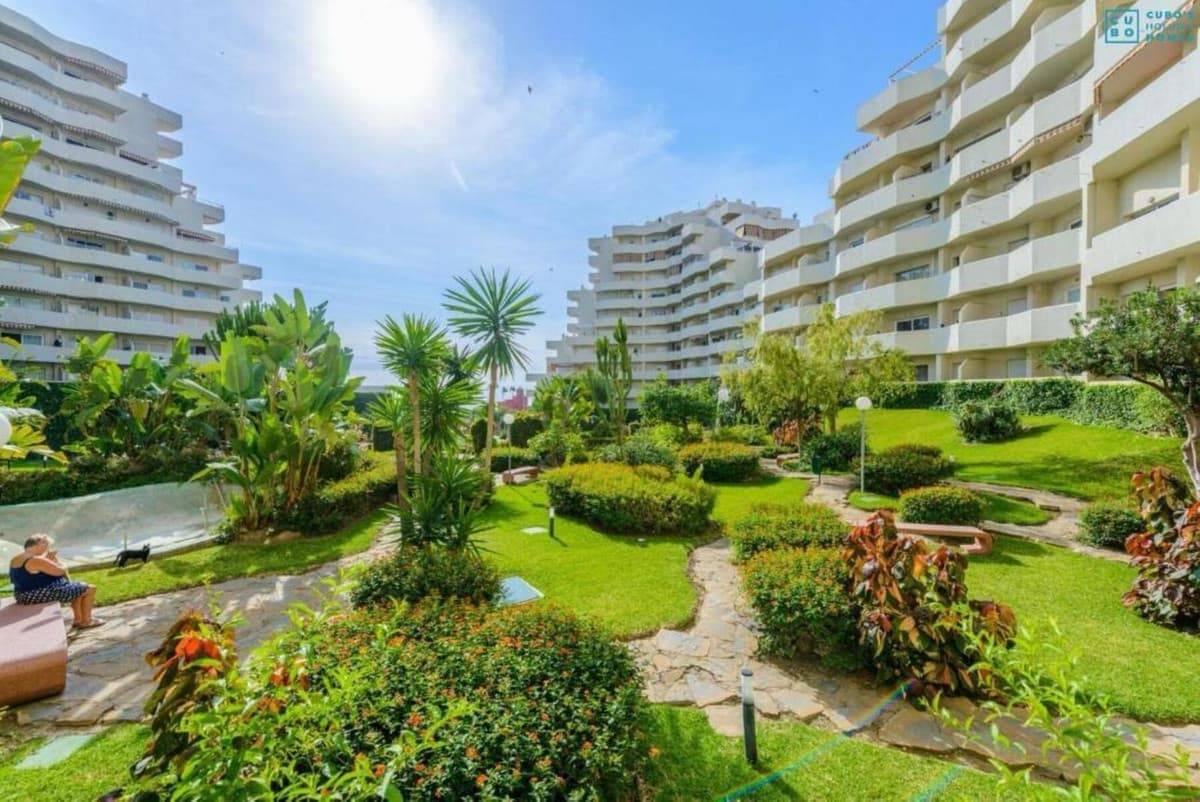 Middle Floor Apartment in Benalmadena Costa — photo 1 of 10
