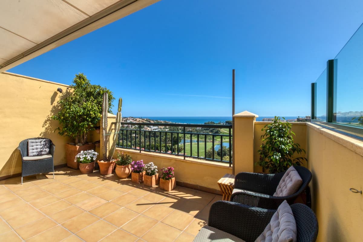Penthouse in Benalmadena — photo 3 of 10