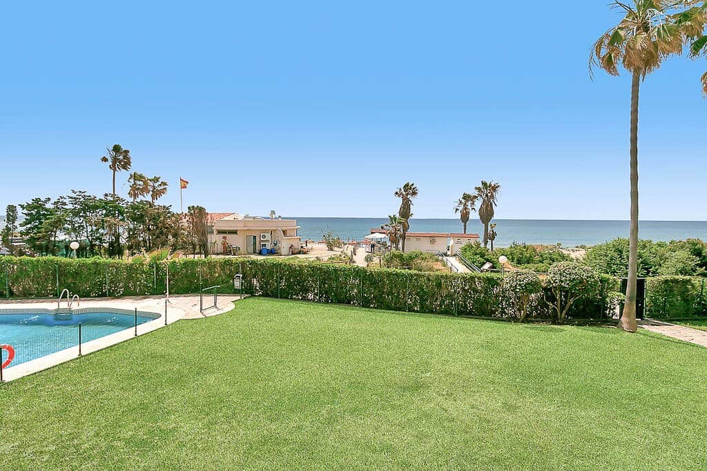 Middle Floor Apartment in Marbella — photo 7 of 10