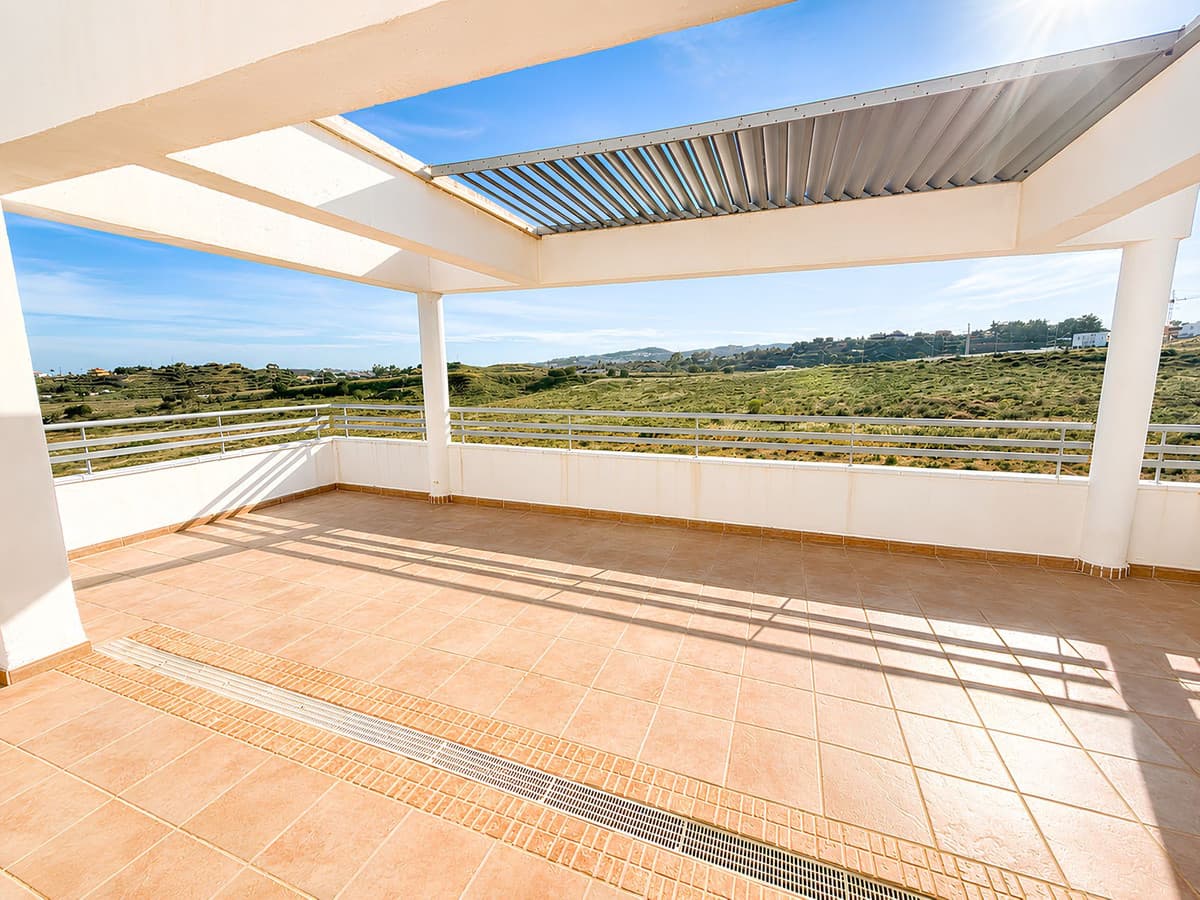 Penthouse Duplex in La Cala de Mijas — photo 5 of 10