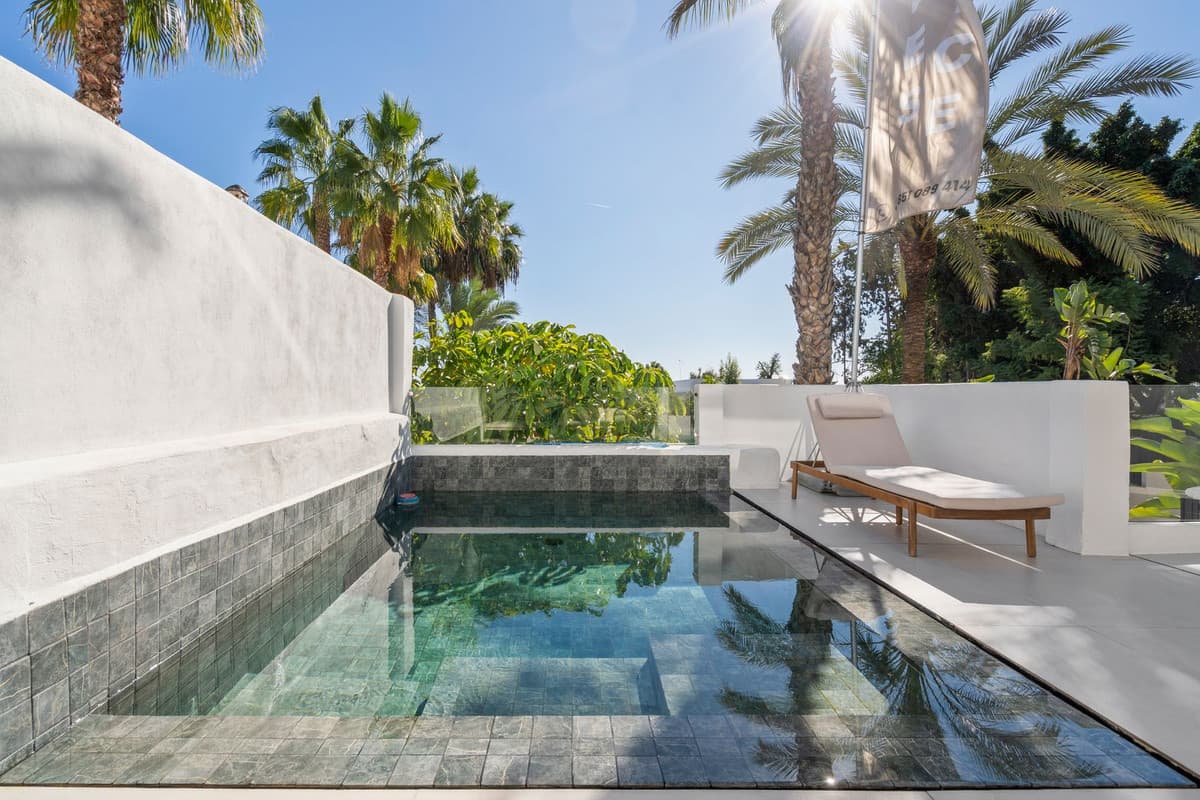 Duplex in El Paraiso — photo 2 of 10