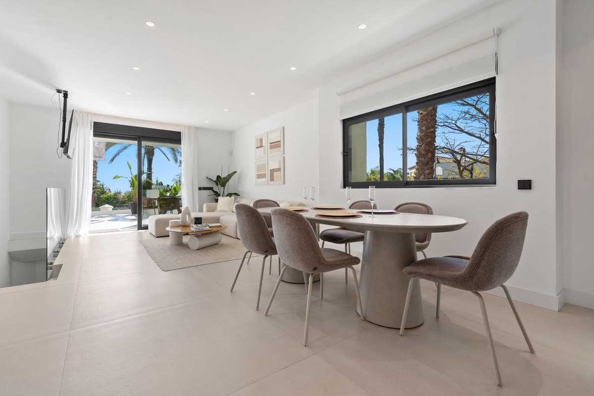 Duplex in El Paraiso — photo 9 of 10