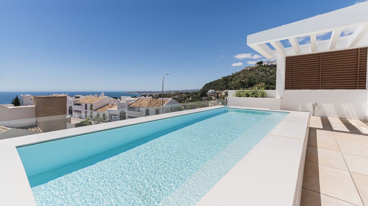 Detached Villa in Benalmadena — photo 1 of 10