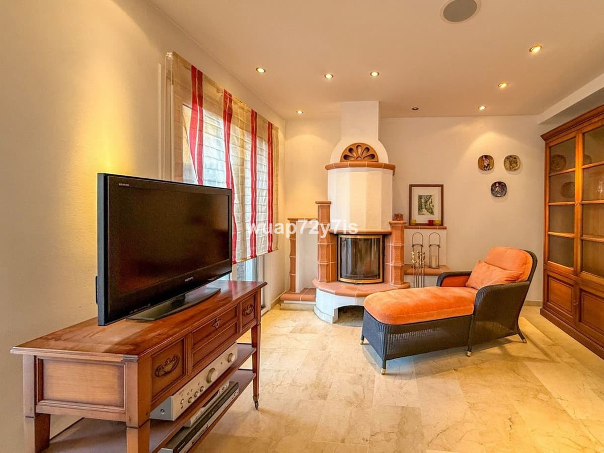 Duplex in Costabella — photo 2 of 10