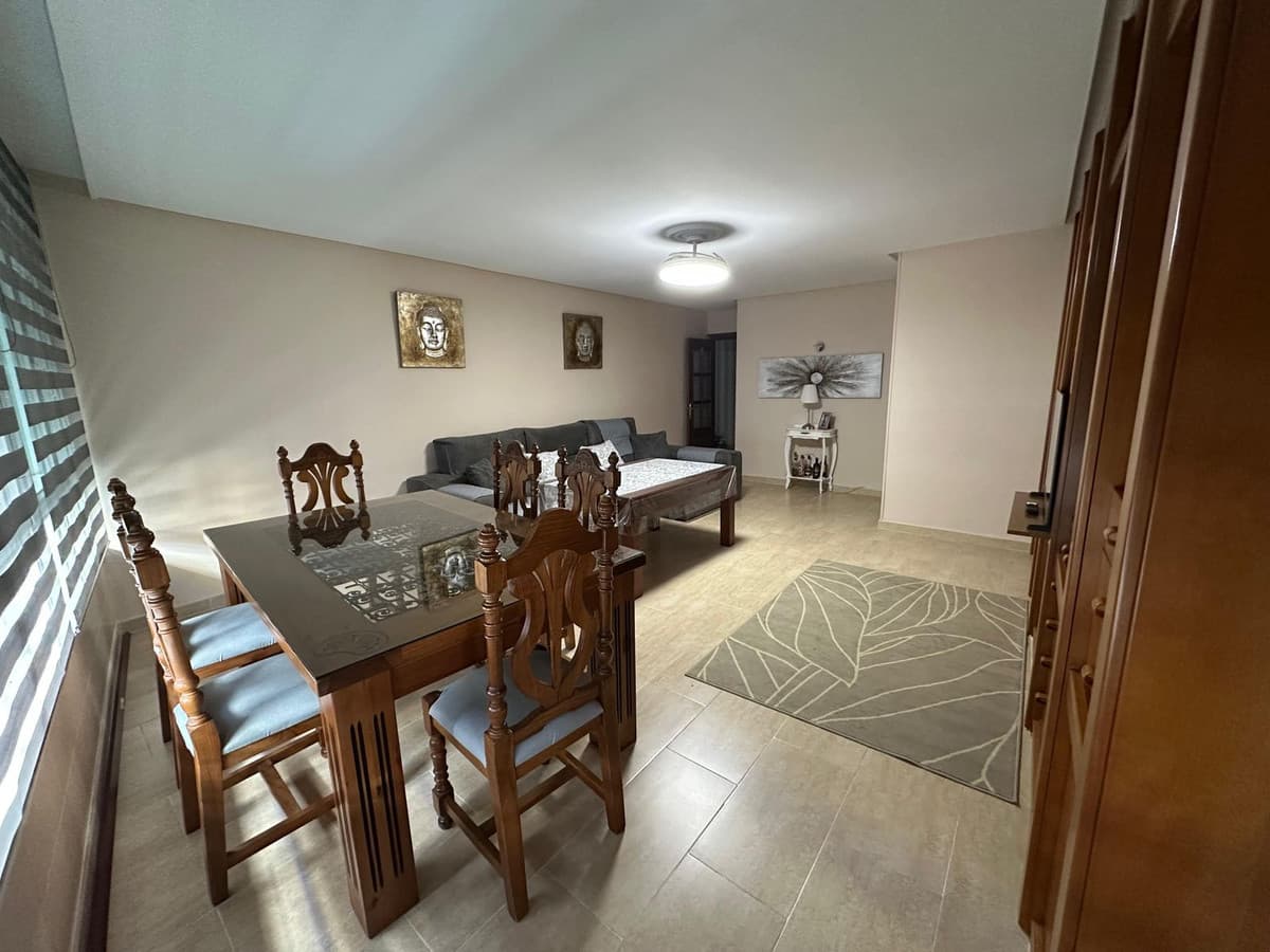 Middle Floor Apartment in Estepona — photo 2 of 10
