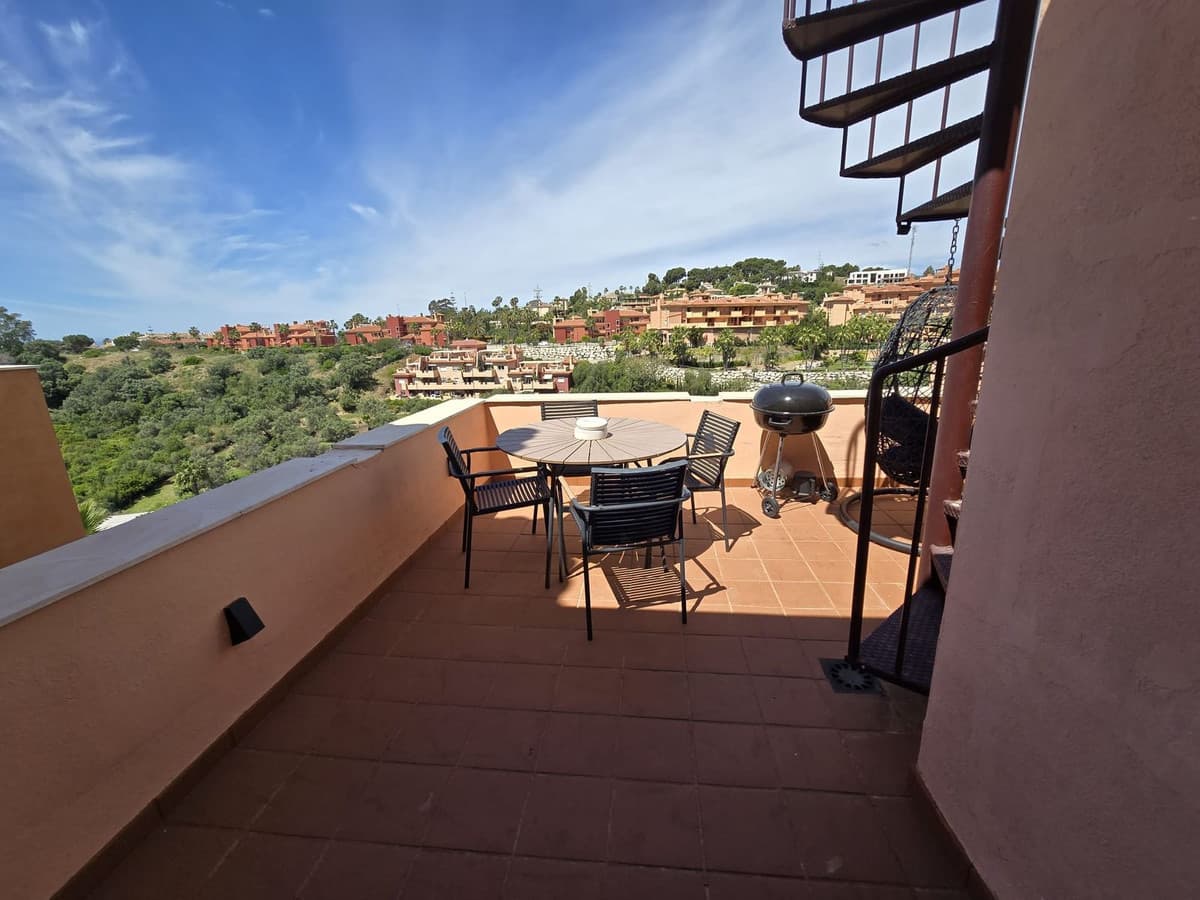 Penthouse in Reserva de Marbella — photo 9 of 10