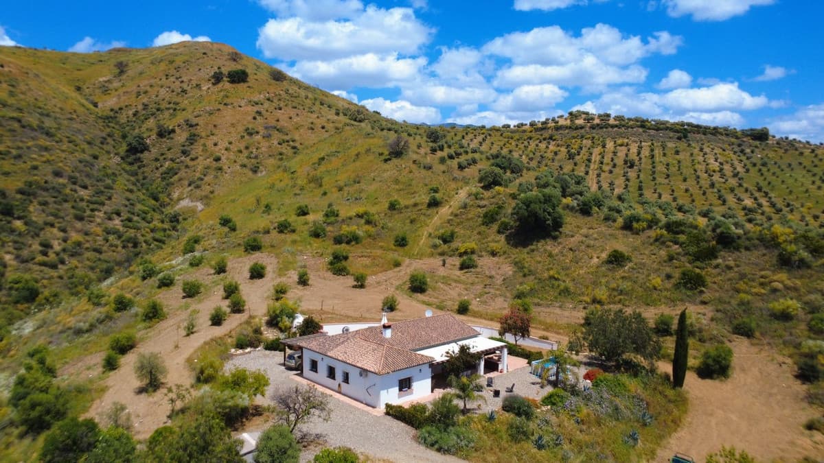 Detached Villa in Alora — photo 1 of 10