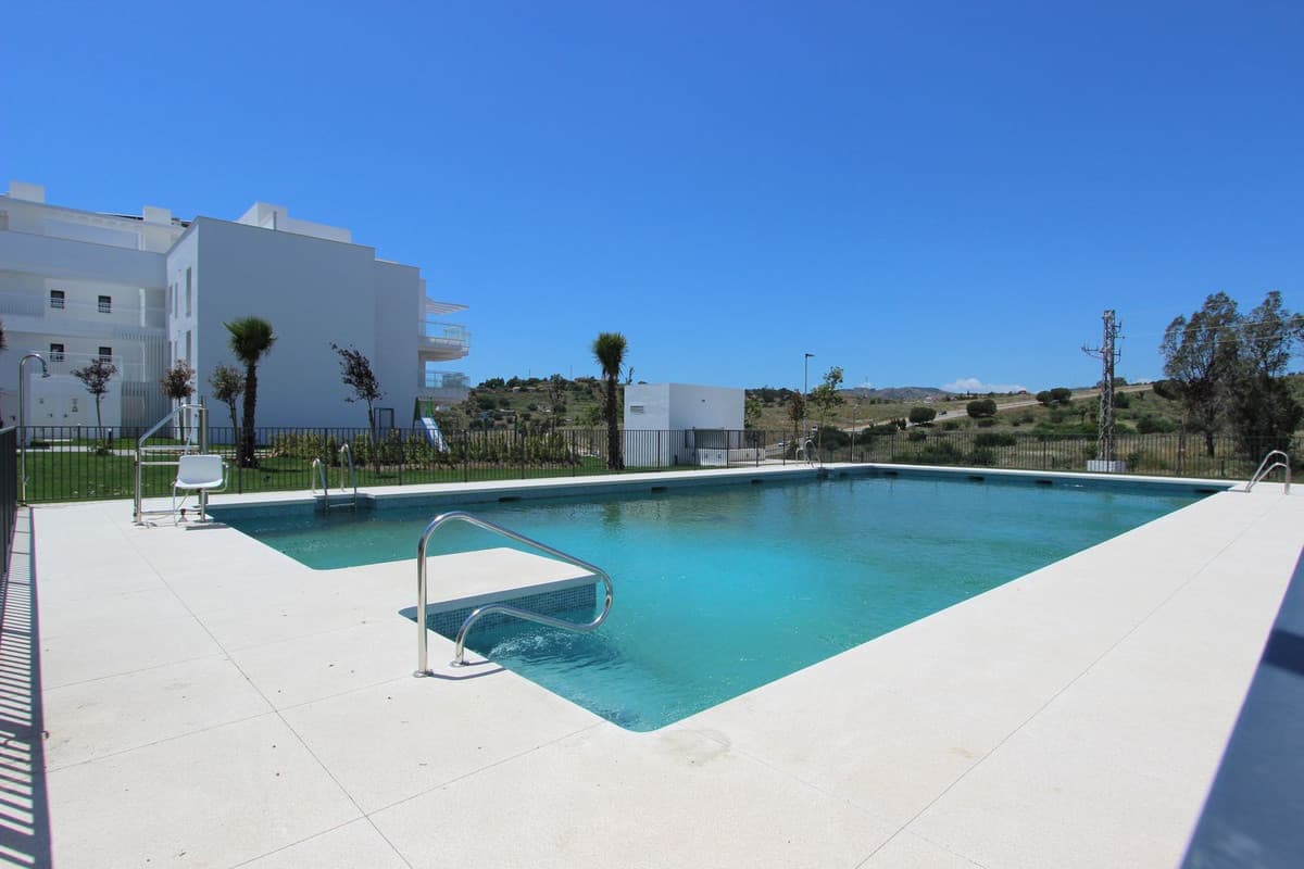 Middle Floor Apartment in La Cala de Mijas — photo 1 of 10
