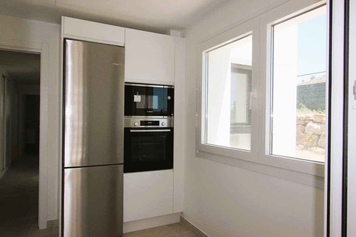 Middle Floor Apartment in La Cala de Mijas — photo 4 of 10
