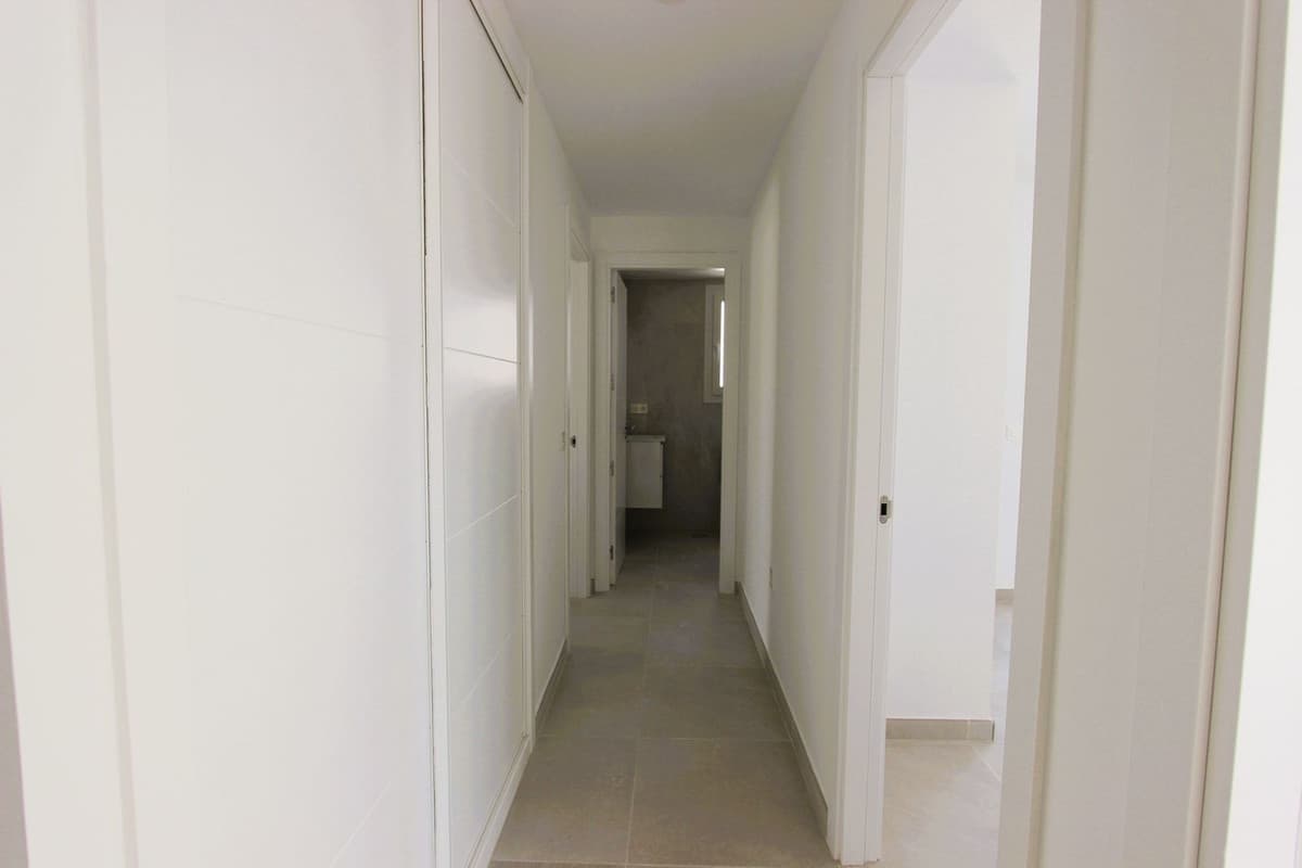 Middle Floor Apartment in La Cala de Mijas — photo 9 of 10