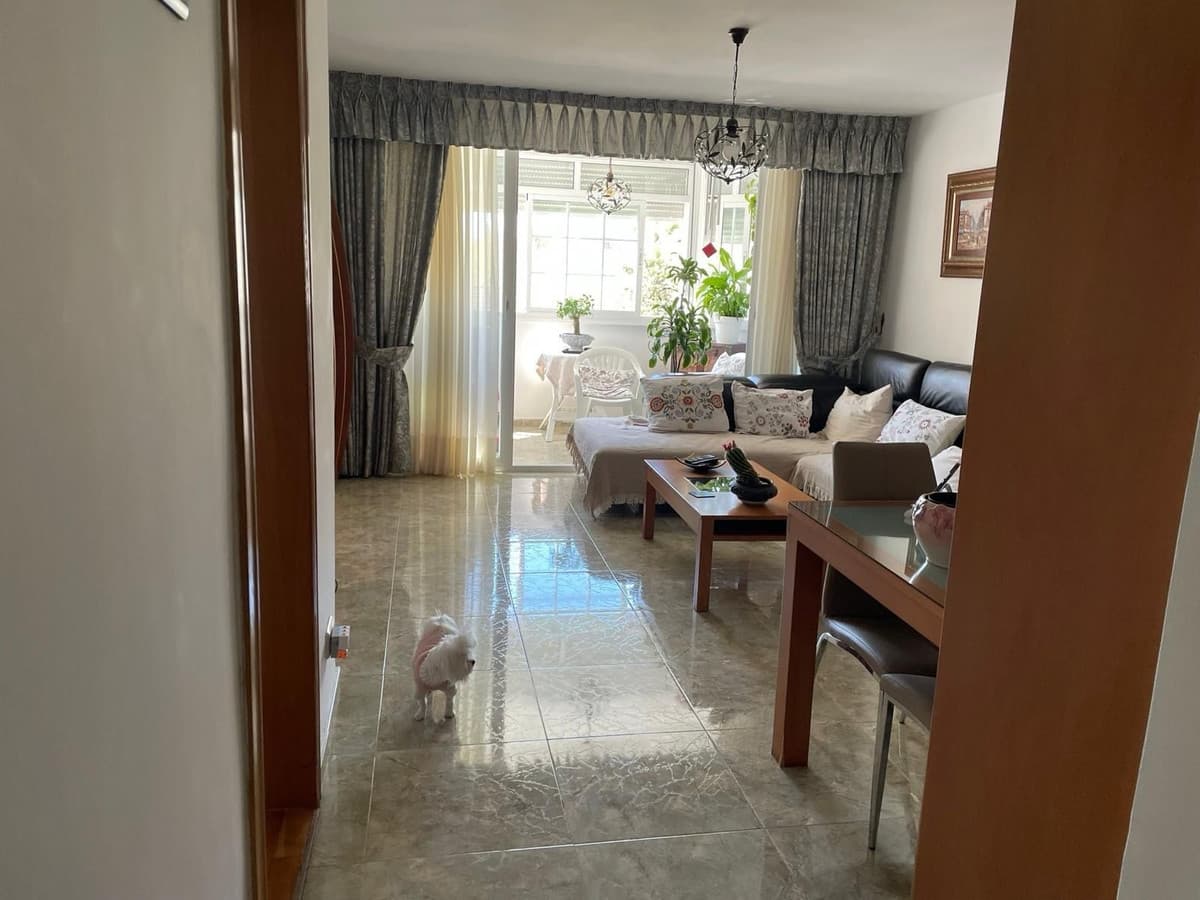 Middle Floor Apartment in San Pedro de Alcántara — photo 2 of 10