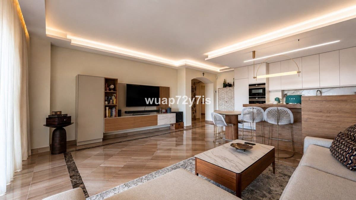 Penthouse in Elviria — photo 8 of 10