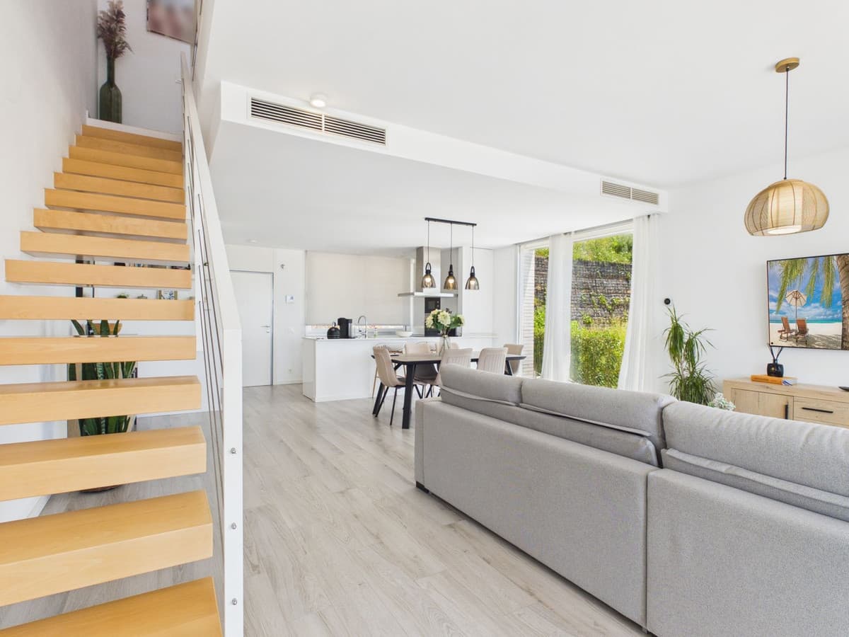 Semi-Detached House in Cancelada — photo 8 of 10