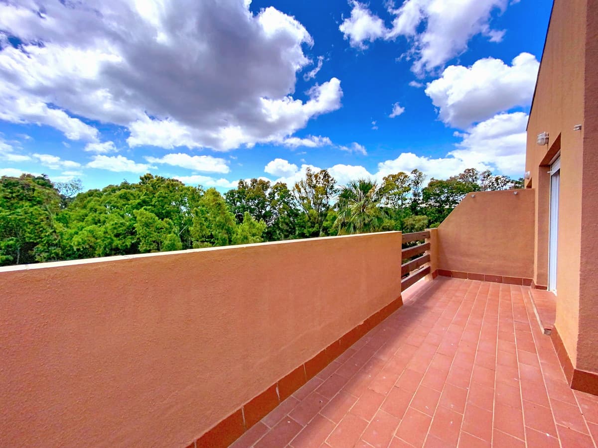 Penthouse Duplex in Casares — photo 8 of 10