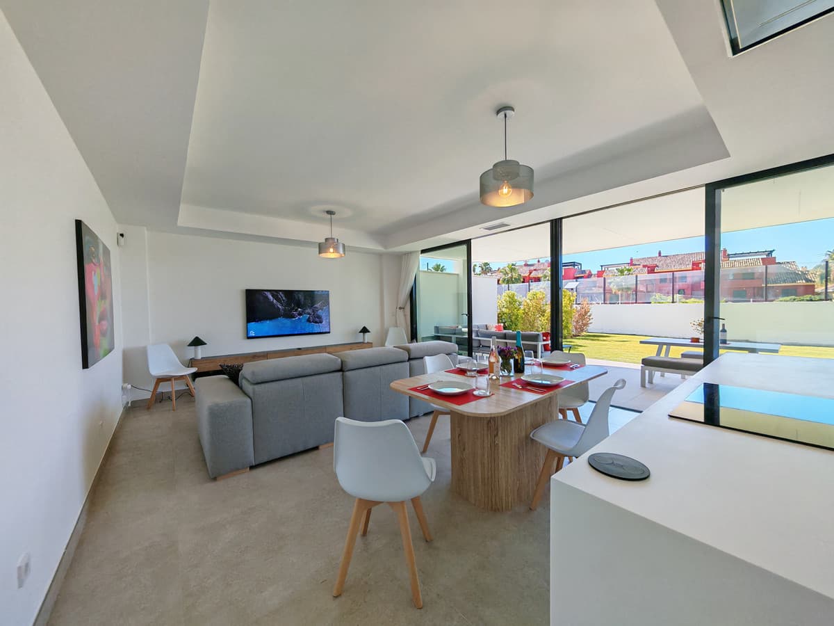 Ground Floor Apartment in Cancelada — photo 2 of 10