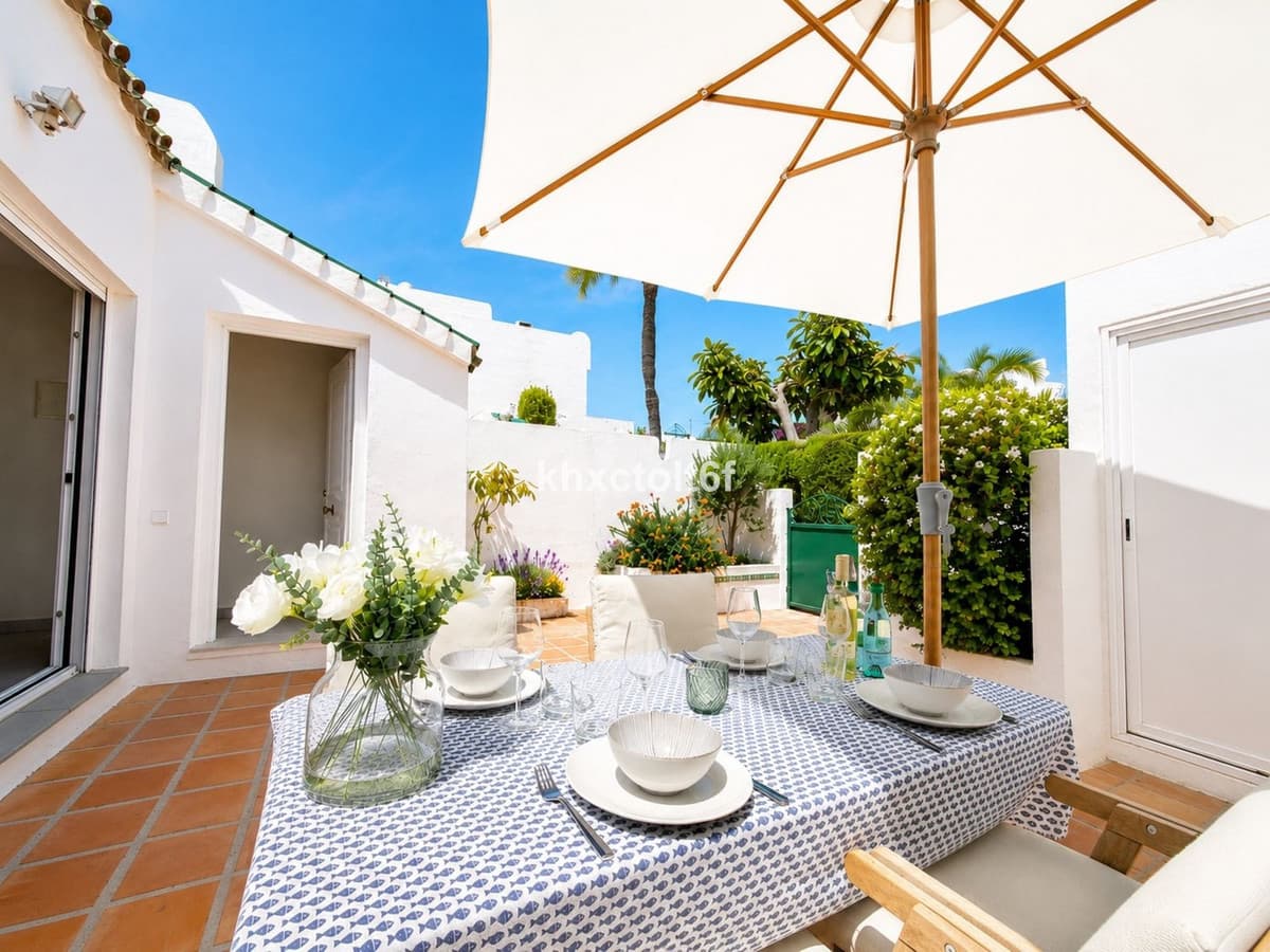 Townhouse in Marbella — photo 3 of 10
