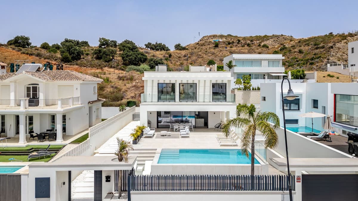 Detached Villa in La Cala de Mijas — photo 3 of 10