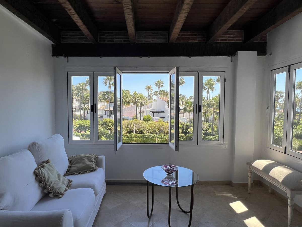 Top Floor Apartment in Costalita — photo 4 of 10