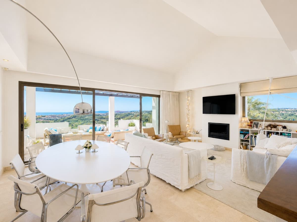 Penthouse in Casares Playa — photo 2 of 10
