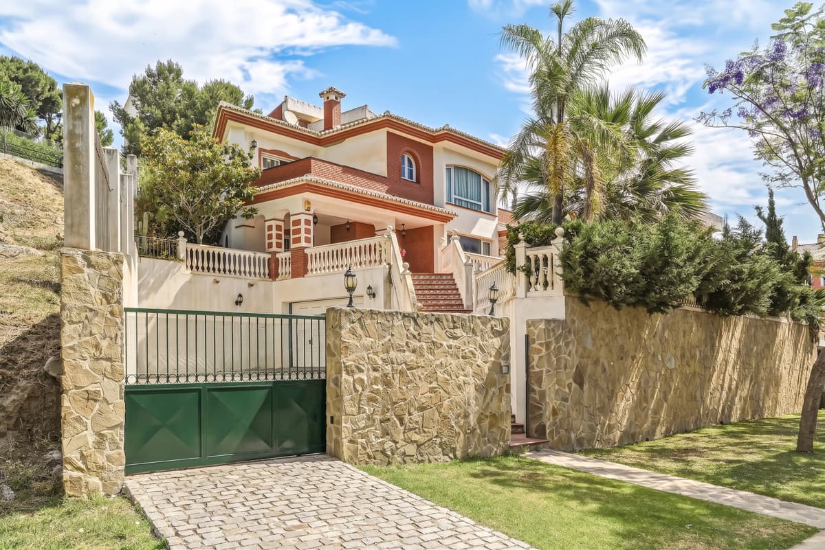 Detached Villa in Benalmadena — photo 4 of 10