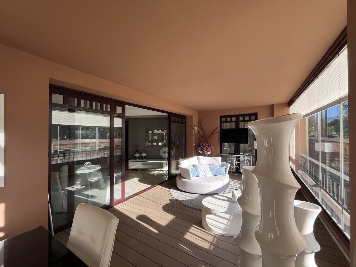 Ground Floor Apartment in Marbella — photo 3 of 10