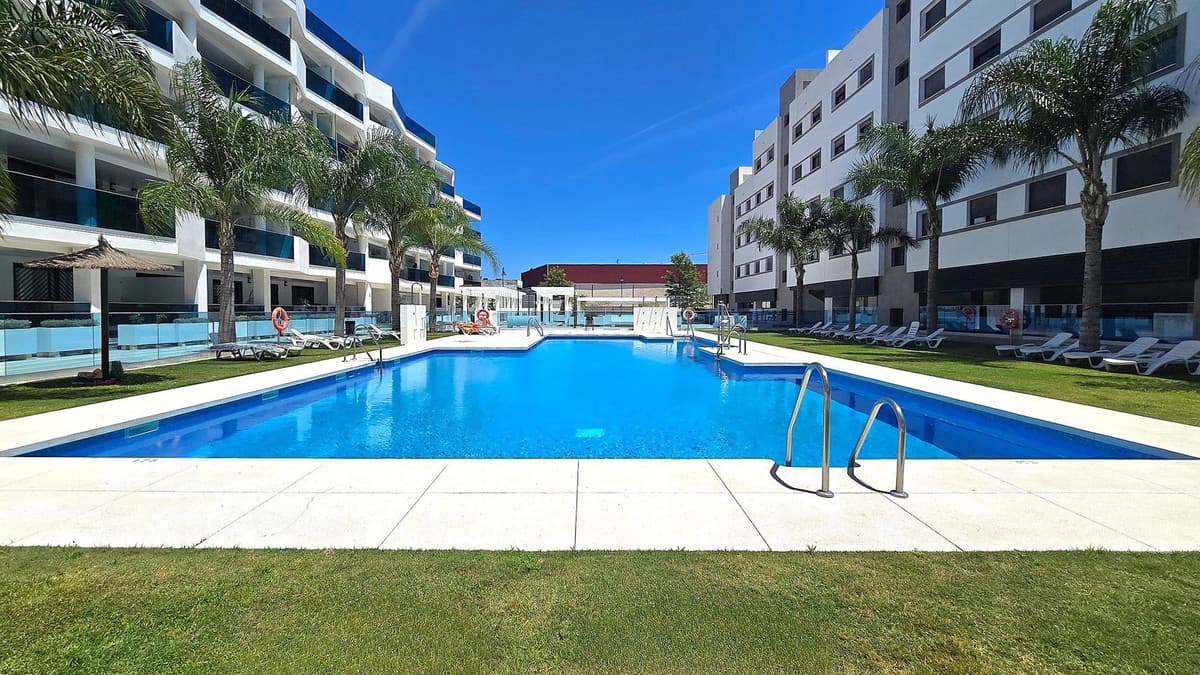 Penthouse in Fuengirola — photo 1 of 10