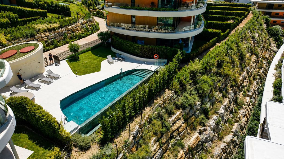 Middle Floor Apartment in Fuengirola — photo 9 of 10