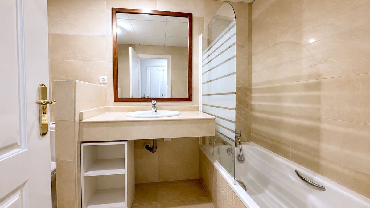 Ground Floor Apartment in San Pedro de Alcántara — photo 5 of 10