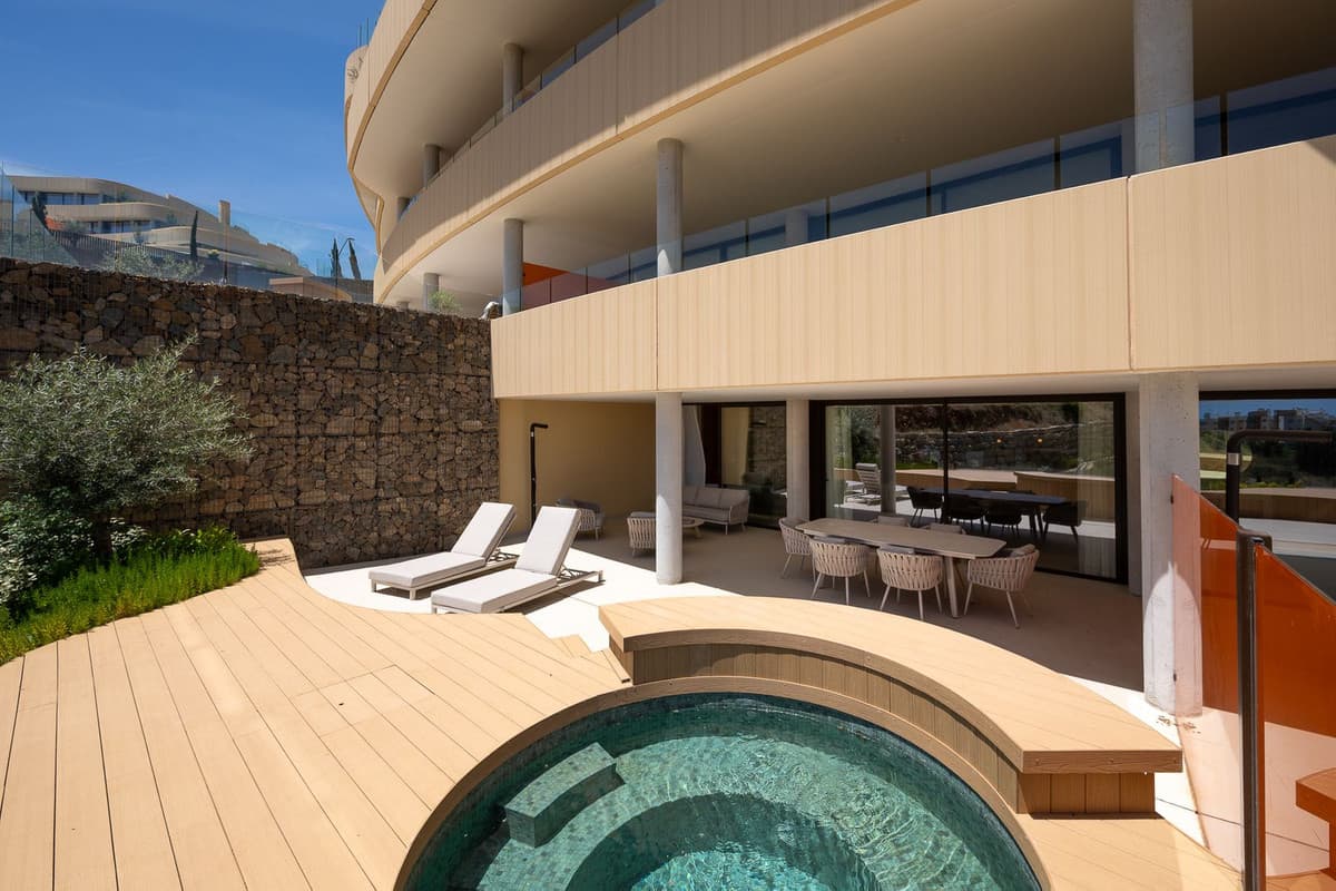 Ground Floor Apartment in Fuengirola — photo 2 of 10
