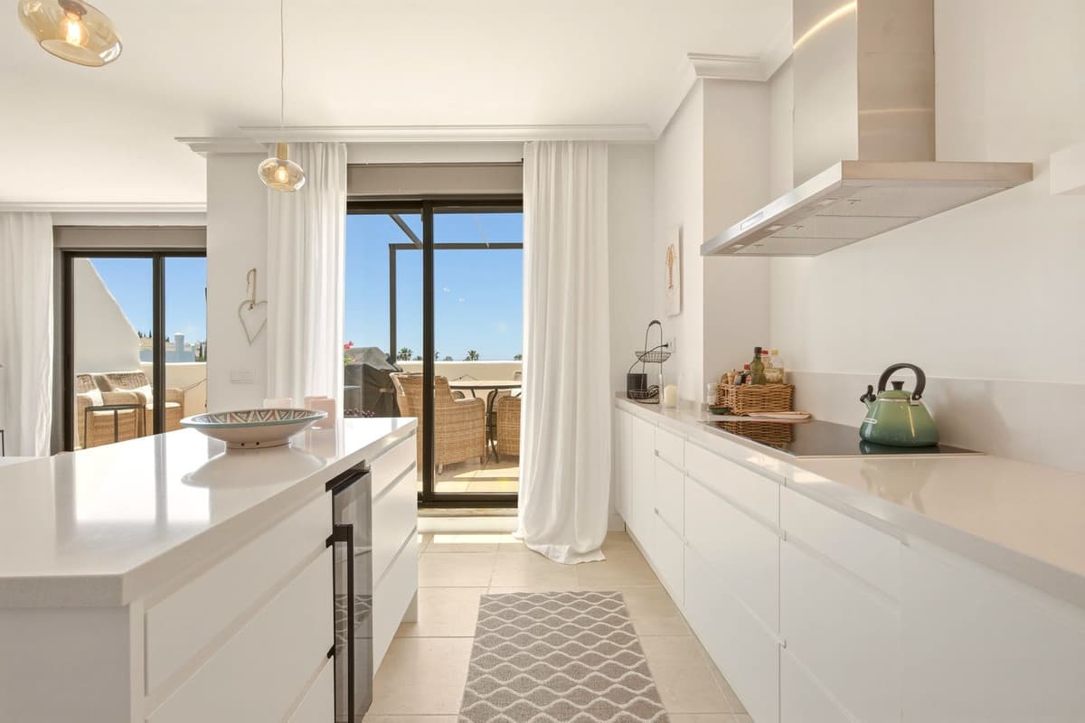Townhouse in Estepona — photo 5 of 10
