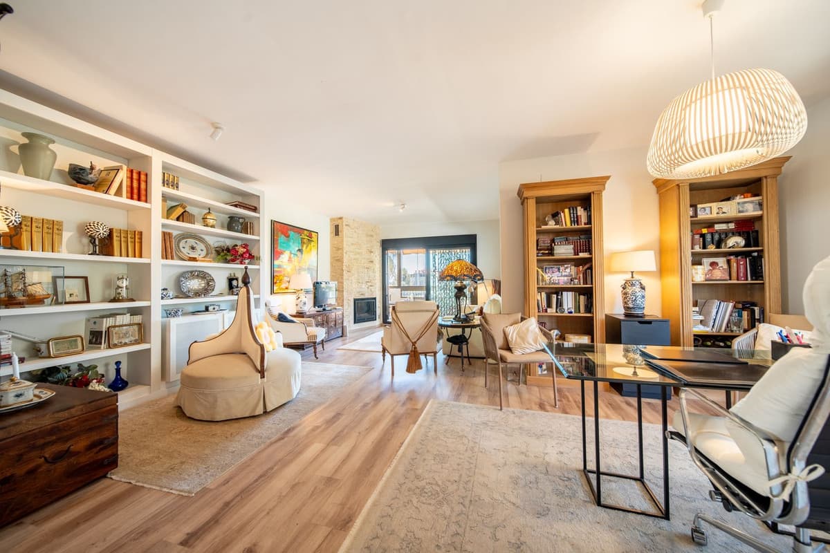 Penthouse in La Cala Hills — photo 9 of 10