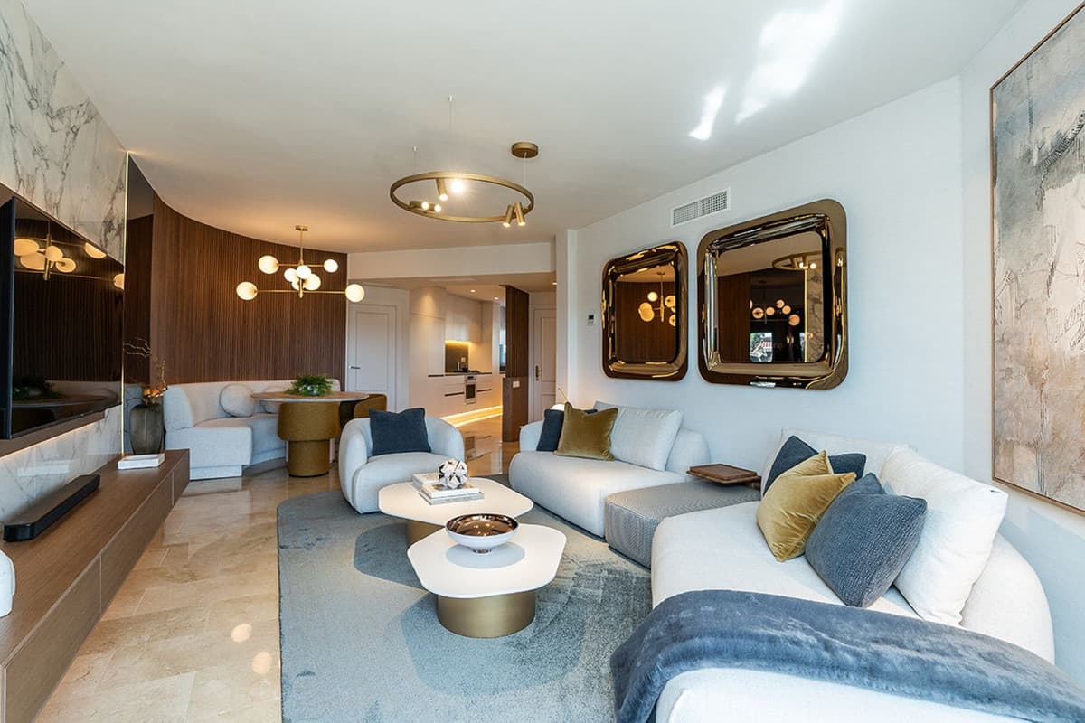 Middle Floor Apartment in Bel Air — photo 7 of 10
