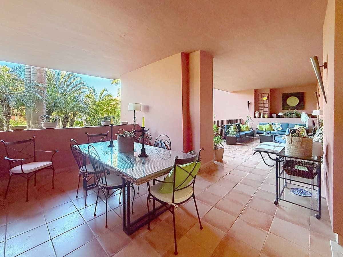 Ground Floor Apartment in Estepona — photo 10 of 10
