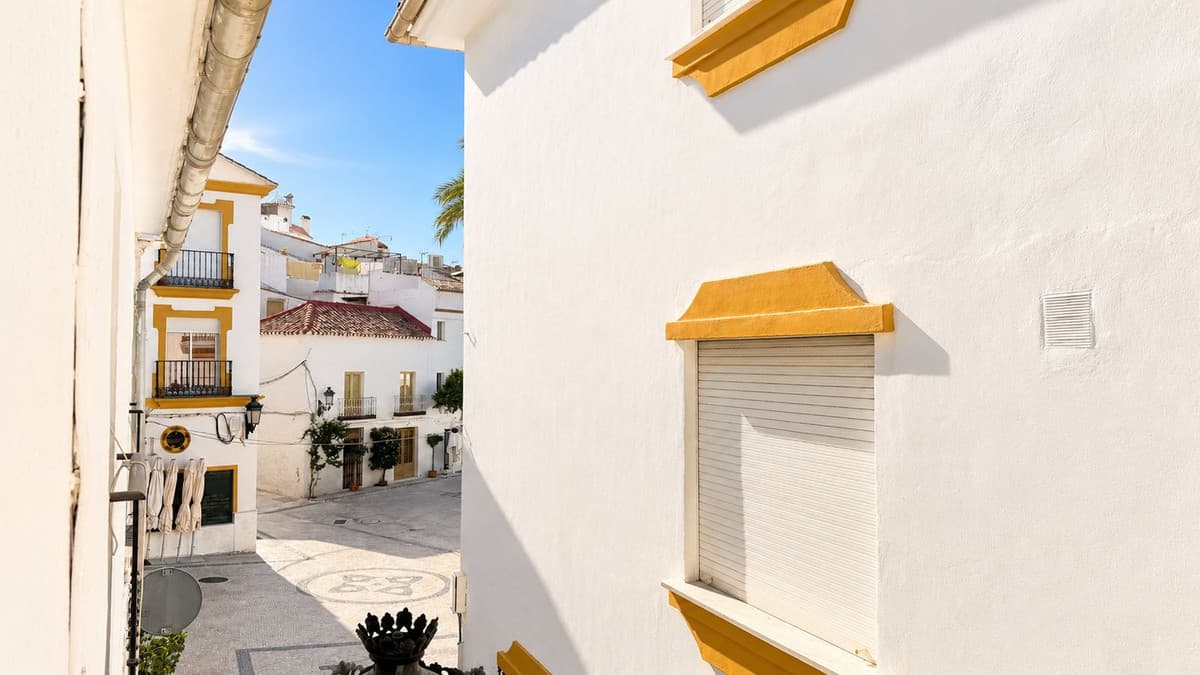 Semi-Detached House in Ojén — photo 4 of 10