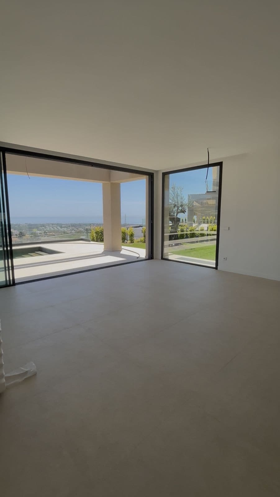 Detached Villa in Benahavís — photo 4 of 17