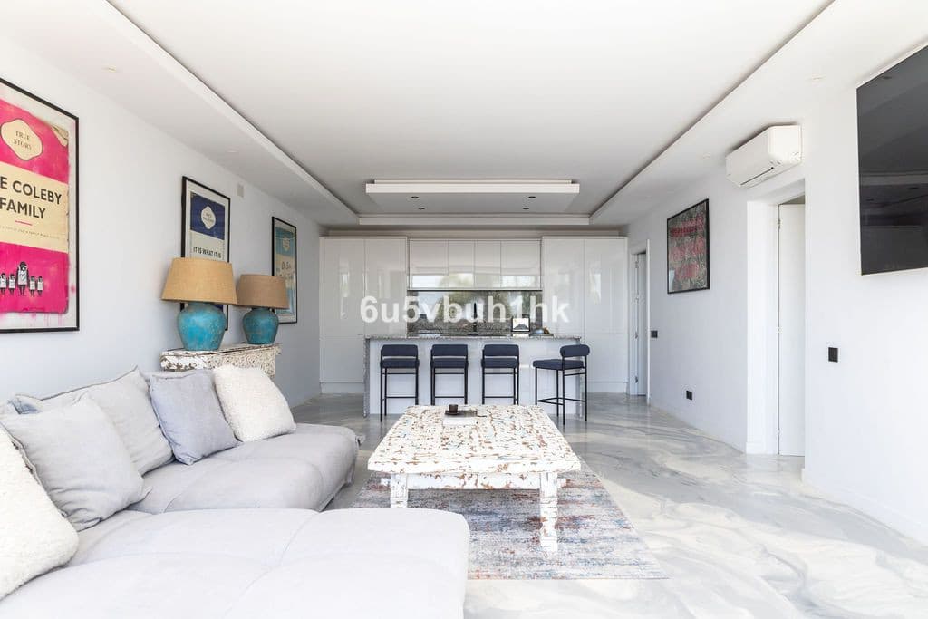 Ground Floor Apartment in Benahavís — photo 6 of 10