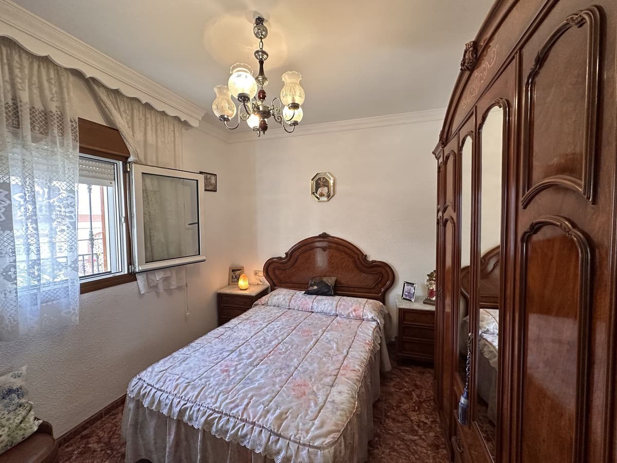 Semi-Detached House in Málaga Centro — photo 10 of 10